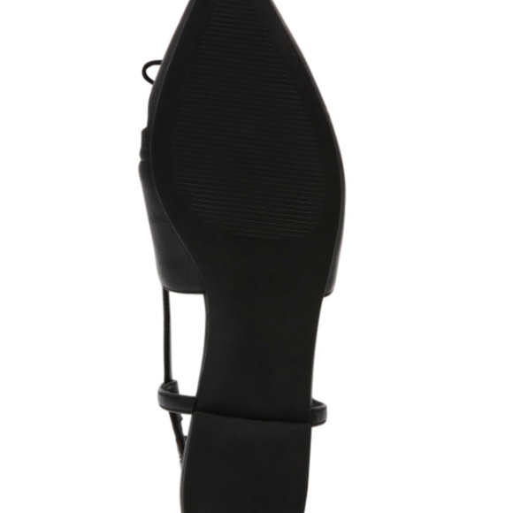 Steve Madden Women's Laylah Pointed-Toe Pleated Slingback Flats - Black Leather - Picture 2 of 3